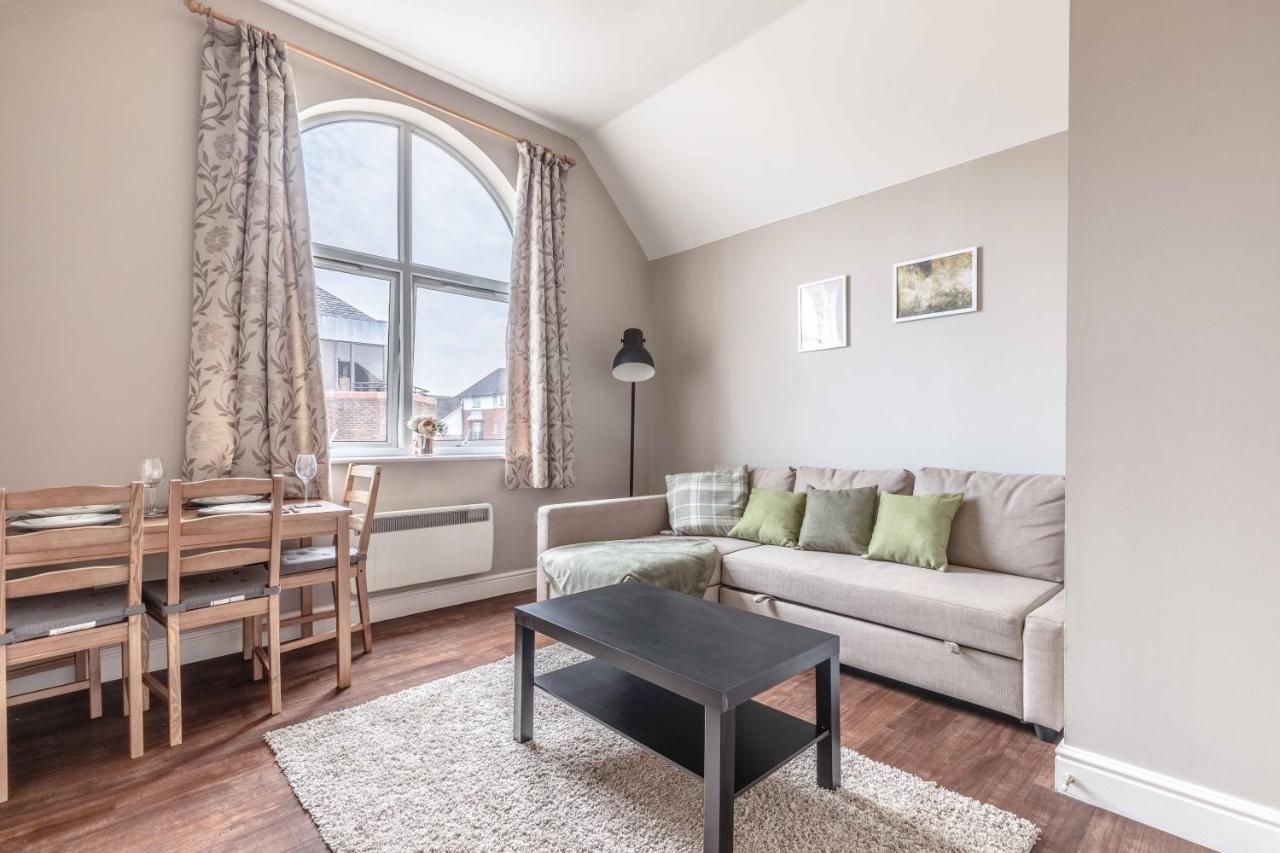 Cosy Central Windsor Apartment & Free Parking! Exterior foto